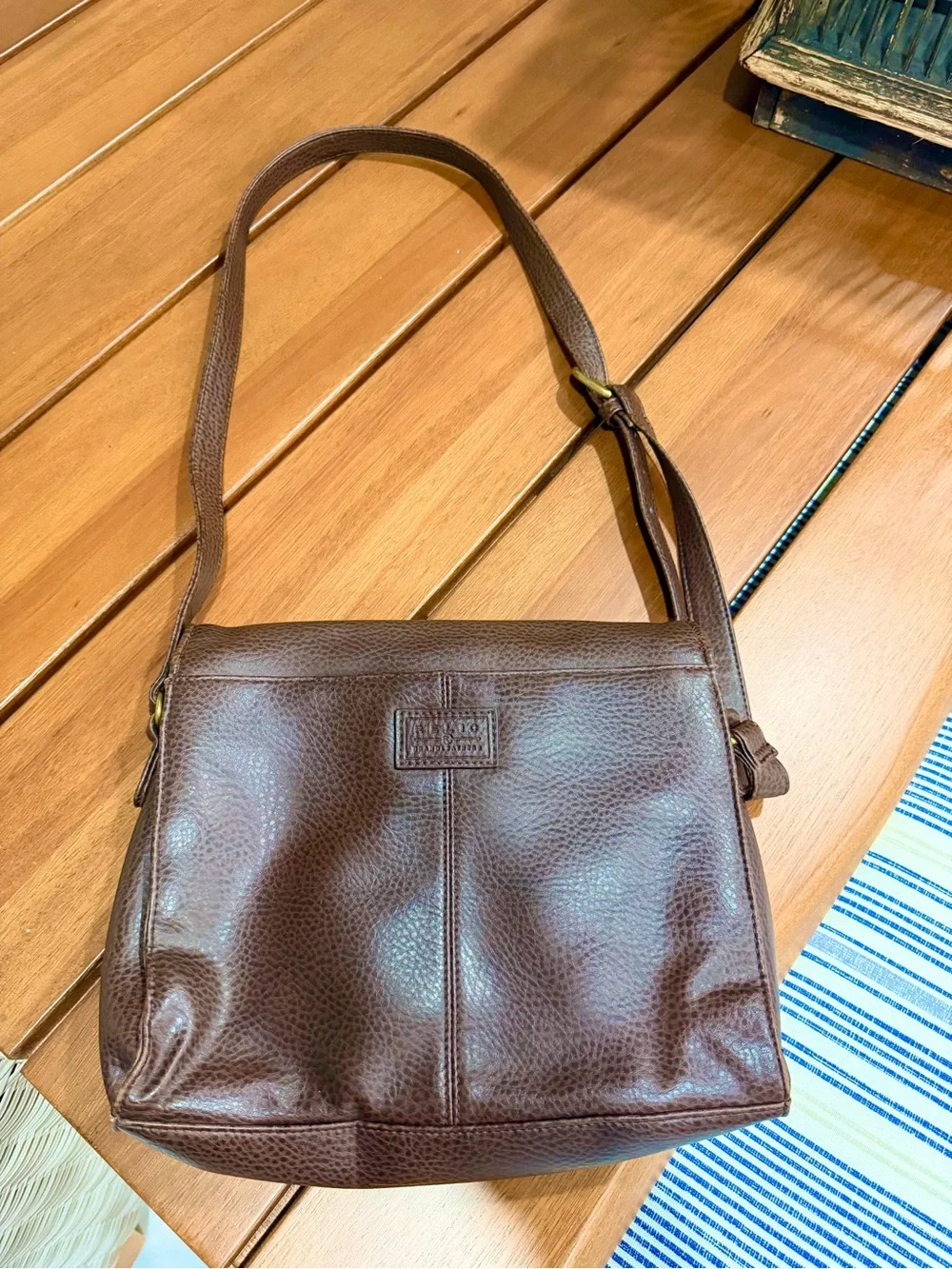 Relic Brown Pebbled Leather Messenger Bag